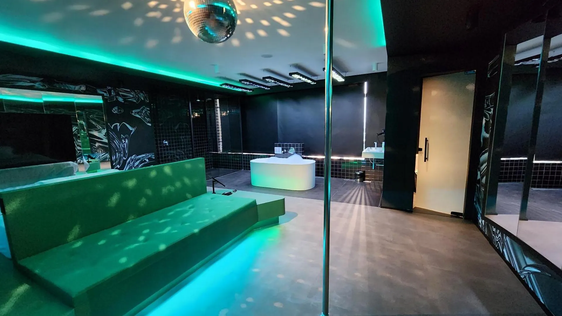 Andar De Cima Suites São Paulo Hodinový hotel